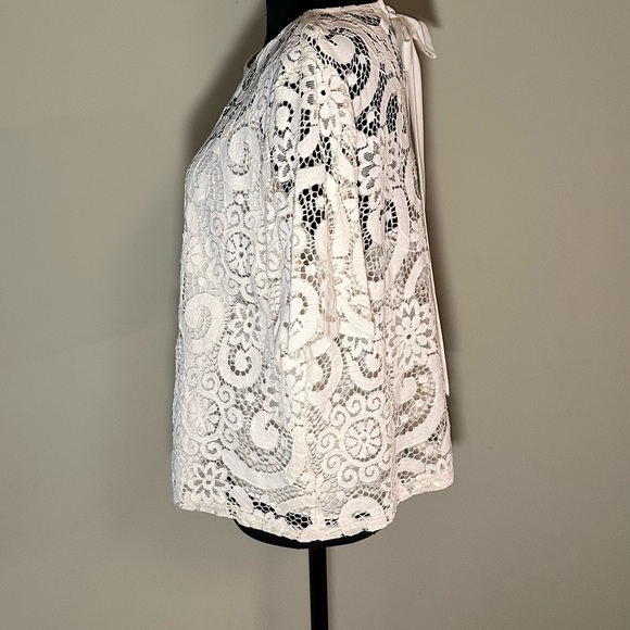 Nanette Lepore Short Sleeve Bone Top with Bow on the Back - Picture 2 of 9